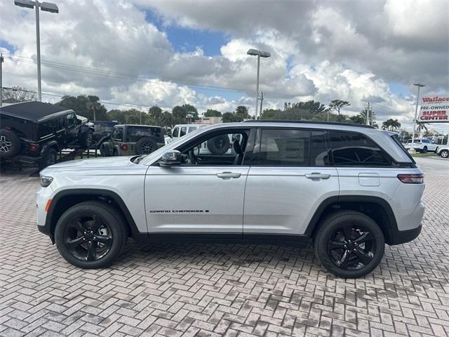 new 2025 Jeep Grand Cherokee car, priced at $38,251