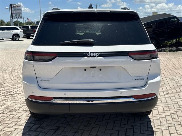 new 2025 Jeep Grand Cherokee car, priced at $38,099