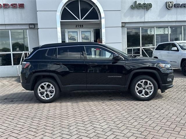 new 2025 Jeep Compass car, priced at $28,321