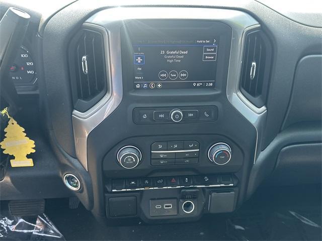 used 2024 Chevrolet Silverado 1500 car, priced at $39,980