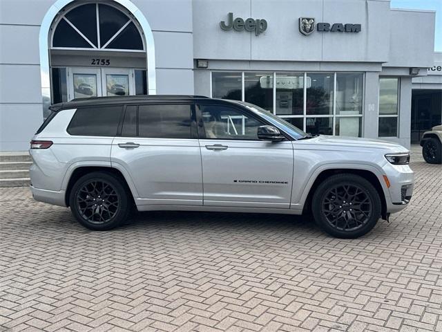 new 2025 Jeep Grand Cherokee L car, priced at $63,093