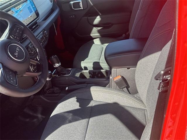 new 2025 Jeep Wrangler car, priced at $54,262