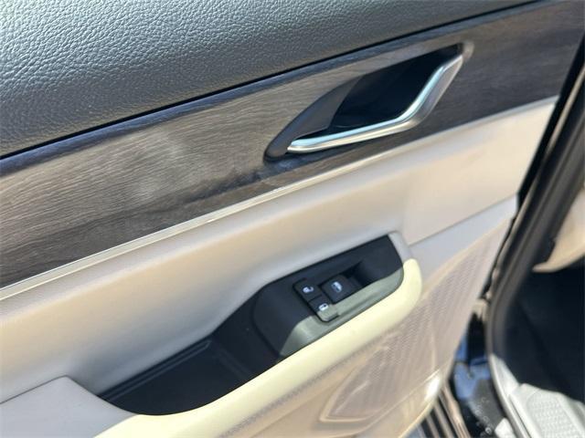 new 2025 Jeep Grand Cherokee L car, priced at $43,927