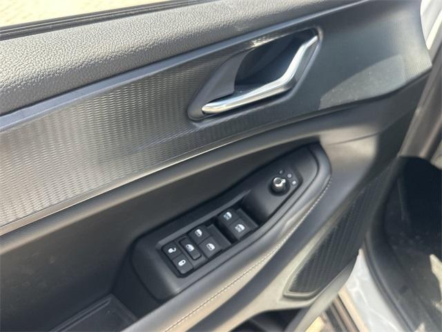 new 2025 Jeep Grand Cherokee L car, priced at $42,107