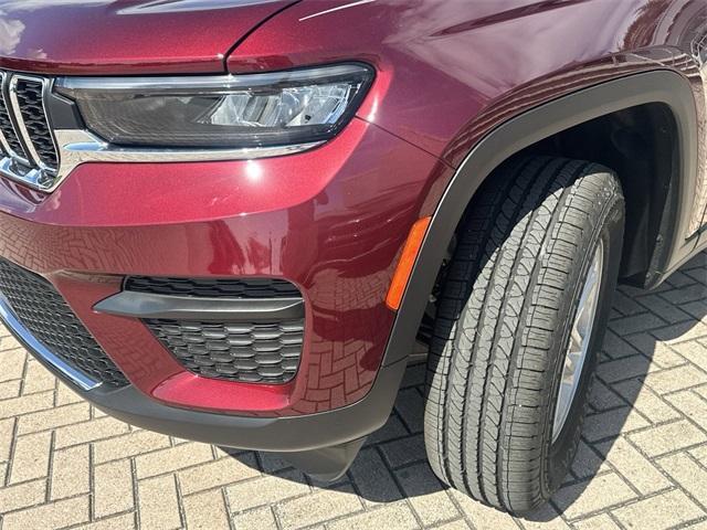 new 2025 Jeep Grand Cherokee car, priced at $35,165