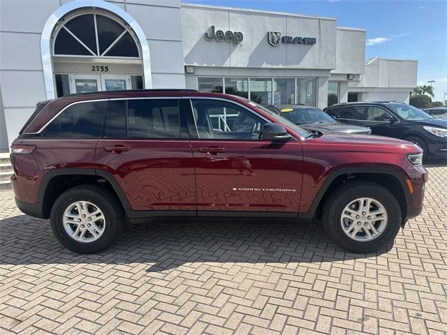 new 2025 Jeep Grand Cherokee car, priced at $35,165