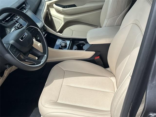 new 2025 Jeep Grand Cherokee L car, priced at $42,446