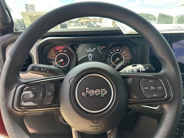 new 2025 Jeep Wrangler car, priced at $31,417