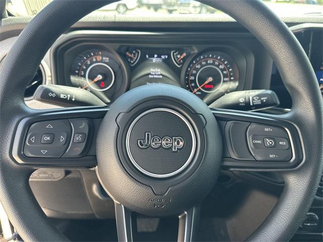 new 2025 Jeep Gladiator car, priced at $37,250
