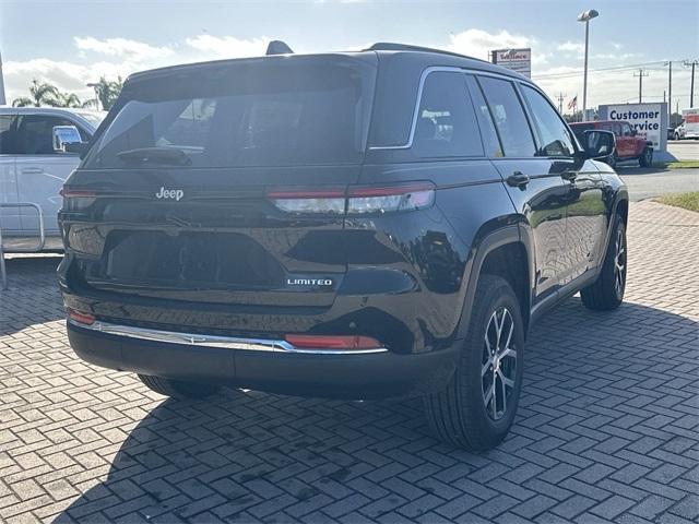 new 2025 Jeep Grand Cherokee car, priced at $42,813