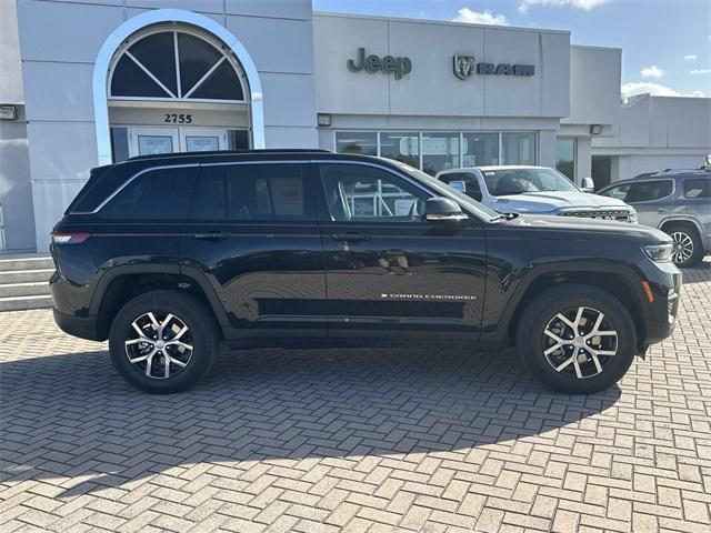 new 2025 Jeep Grand Cherokee car, priced at $42,813