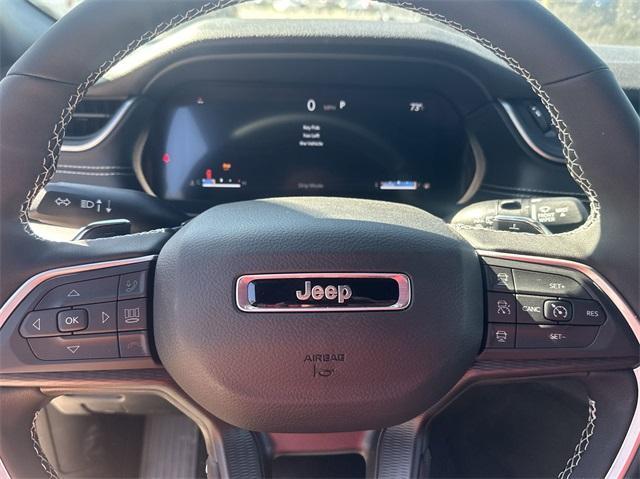 new 2025 Jeep Grand Cherokee car, priced at $31,911