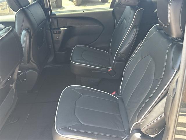 new 2025 Chrysler Pacifica car, priced at $46,946