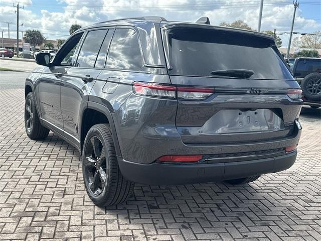 new 2025 Jeep Grand Cherokee car, priced at $38,251