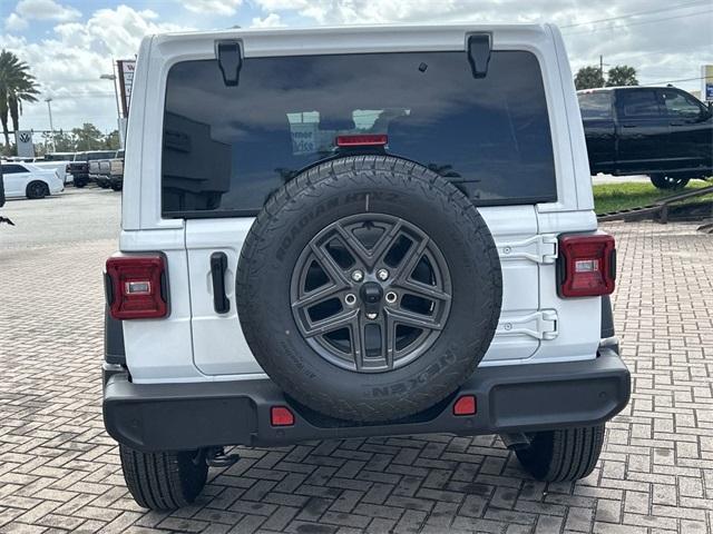 new 2025 Jeep Wrangler car, priced at $45,200
