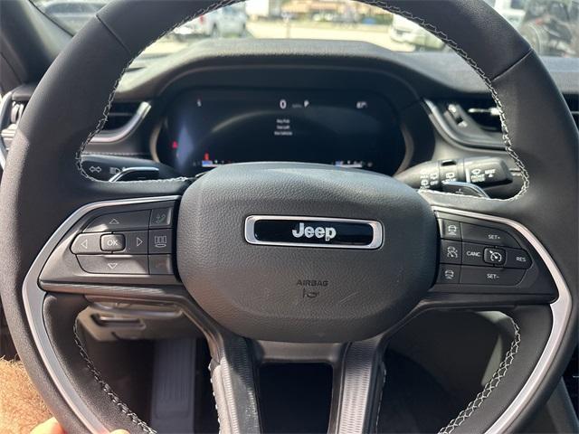 new 2025 Jeep Grand Cherokee L car, priced at $34,905