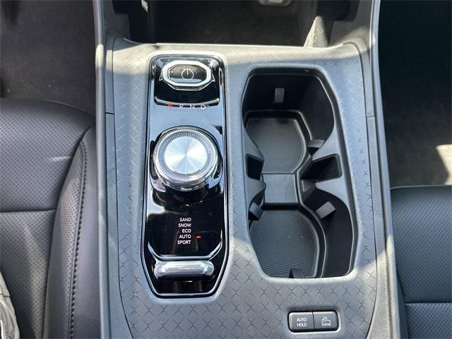 new 2025 Jeep Wagoneer S car, priced at $47,939