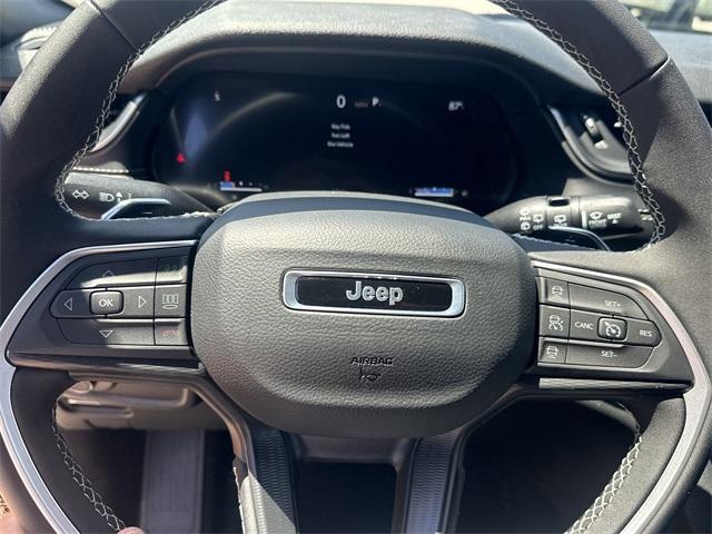 new 2025 Jeep Grand Cherokee L car, priced at $33,355