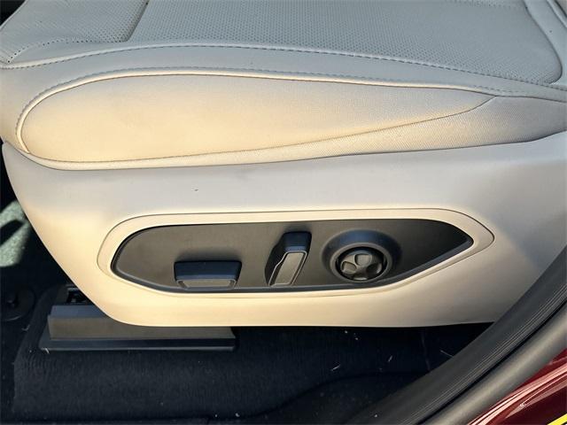 new 2025 Jeep Grand Cherokee L car, priced at $42,031
