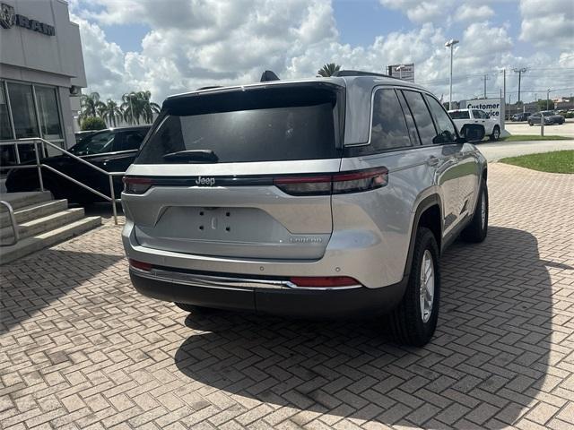 new 2024 Jeep Grand Cherokee car, priced at $33,415