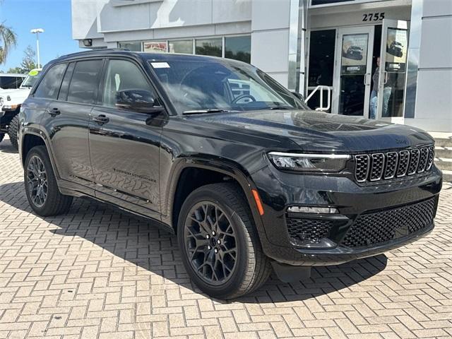 new 2025 Jeep Grand Cherokee car, priced at $59,706