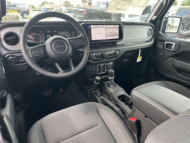 new 2025 Jeep Wrangler car, priced at $45,718