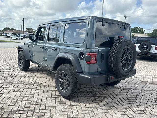 new 2025 Jeep Wrangler car, priced at $45,718