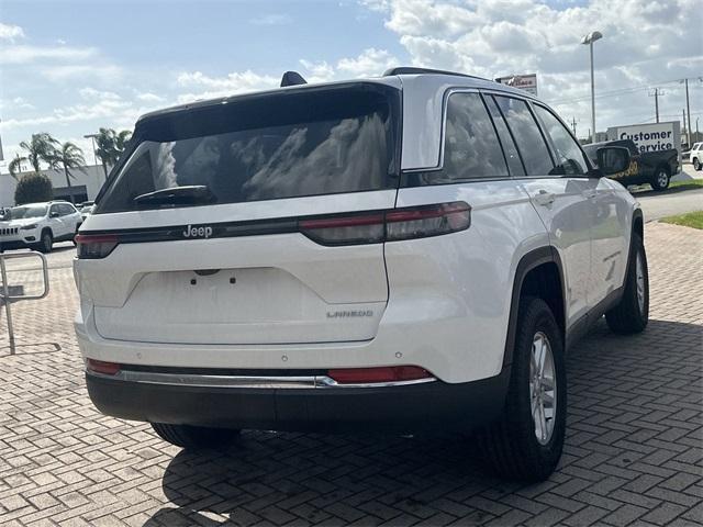 new 2025 Jeep Grand Cherokee car, priced at $32,096