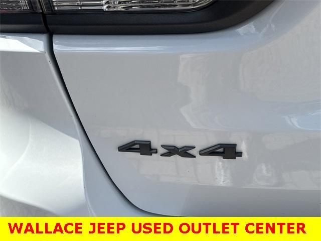 used 2021 Jeep Grand Cherokee car, priced at $31,900