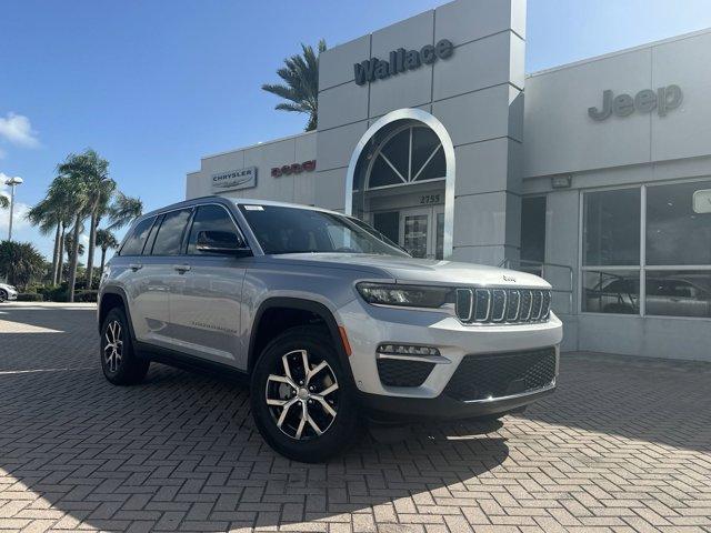 new 2024 Jeep Grand Cherokee car, priced at $39,916