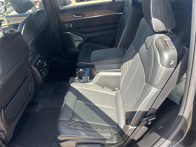 new 2025 Jeep Grand Cherokee L car, priced at $56,318