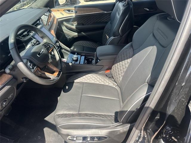 new 2025 Jeep Grand Cherokee L car, priced at $56,318