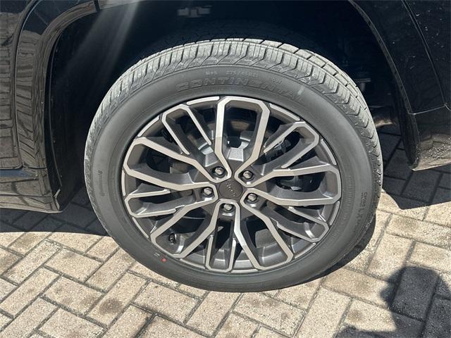 new 2025 Jeep Grand Cherokee L car, priced at $56,318