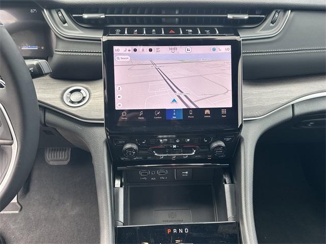 new 2025 Jeep Grand Cherokee L car, priced at $42,446