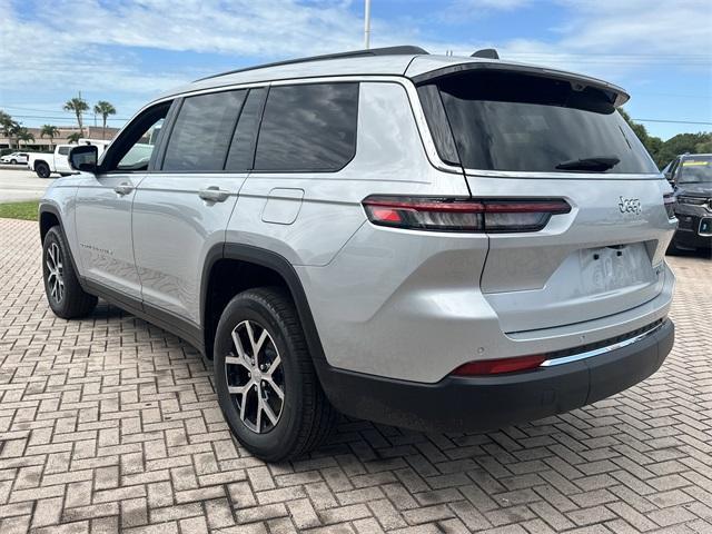 new 2025 Jeep Grand Cherokee L car, priced at $42,446