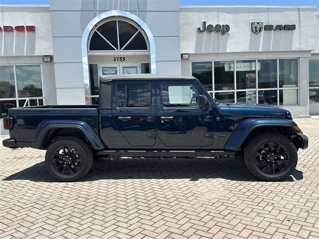 new 2025 Jeep Gladiator car, priced at $37,350