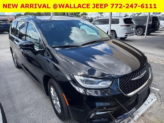 used 2021 Chrysler Pacifica car, priced at $34,900