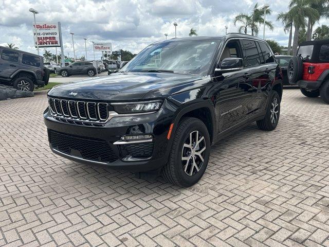 new 2025 Jeep Grand Cherokee car, priced at $40,216