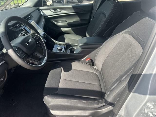new 2024 Jeep Grand Cherokee L car, priced at $37,241