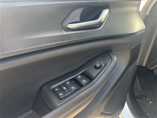 new 2024 Jeep Grand Cherokee L car, priced at $37,241