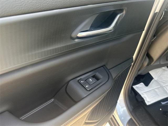 new 2024 Jeep Grand Cherokee L car, priced at $37,241