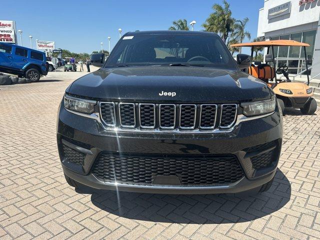 new 2025 Jeep Grand Cherokee car, priced at $32,752