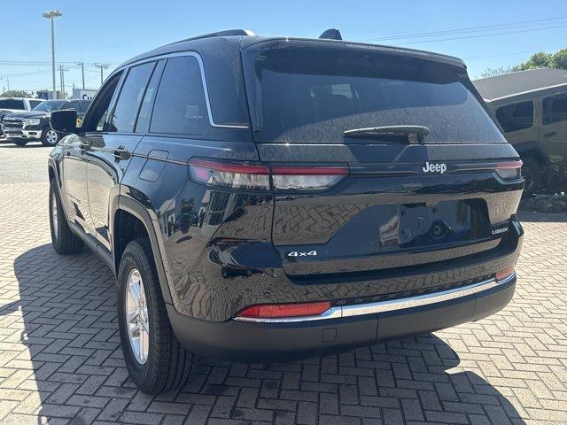 new 2025 Jeep Grand Cherokee car, priced at $32,752