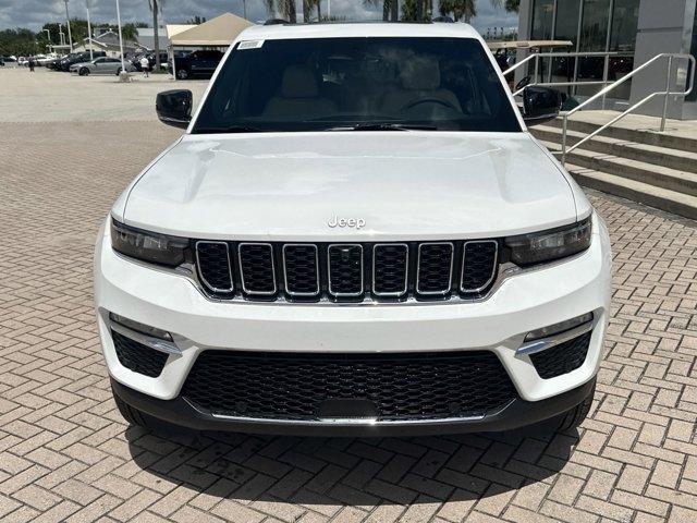 new 2024 Jeep Grand Cherokee car, priced at $41,195