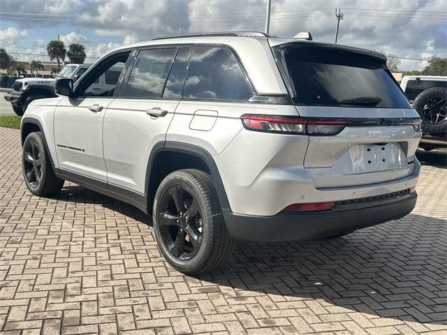 new 2025 Jeep Grand Cherokee car, priced at $38,251