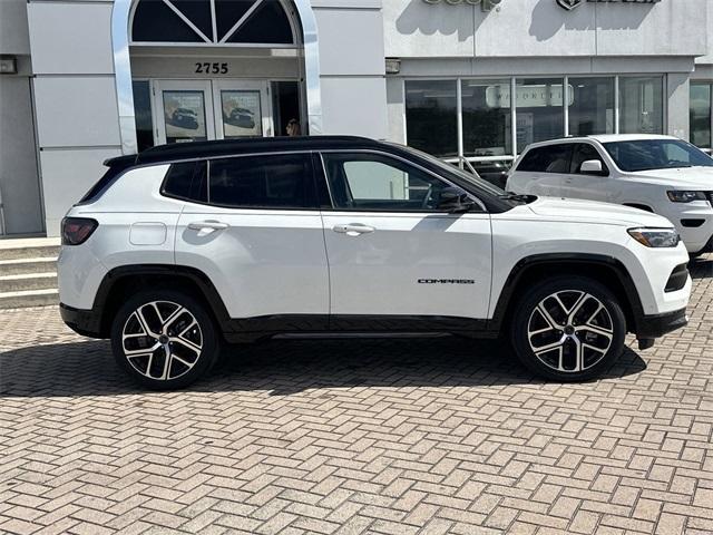 new 2025 Jeep Compass car, priced at $35,321