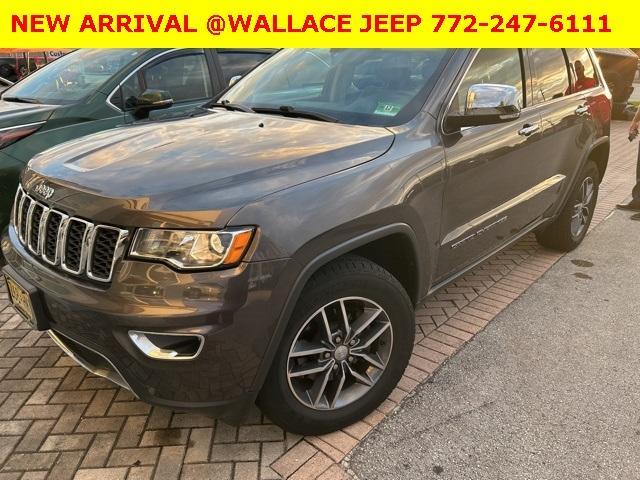 used 2017 Jeep Grand Cherokee car, priced at $24,995