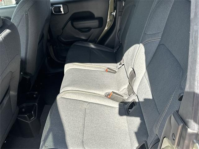 new 2025 Jeep Gladiator car, priced at $37,089