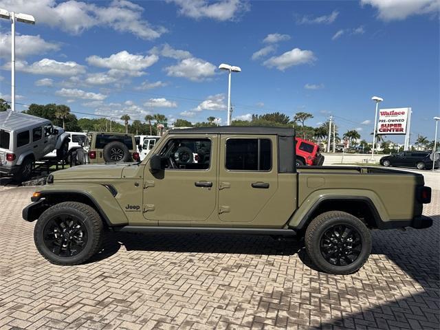 new 2025 Jeep Gladiator car, priced at $37,089