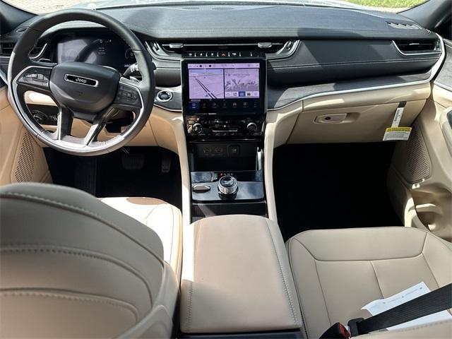 new 2025 Jeep Grand Cherokee L car, priced at $40,827